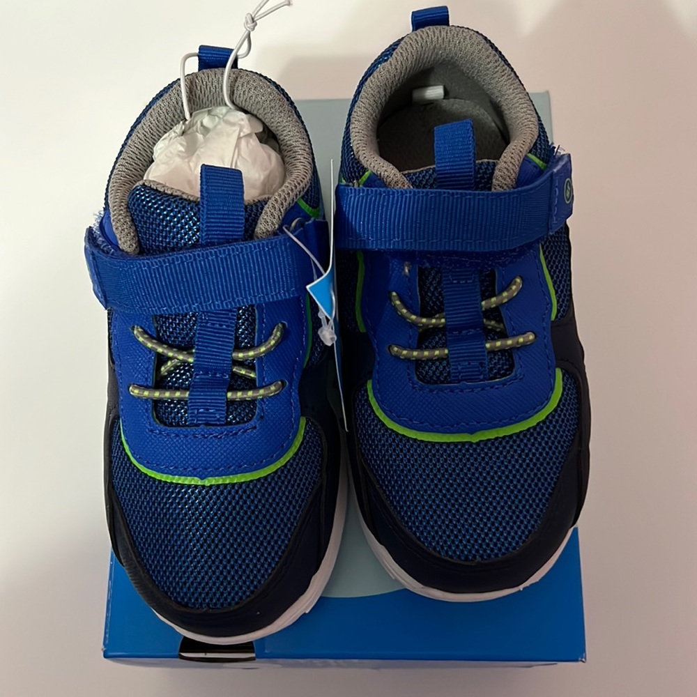 Stride rite Iggy Navy shoes